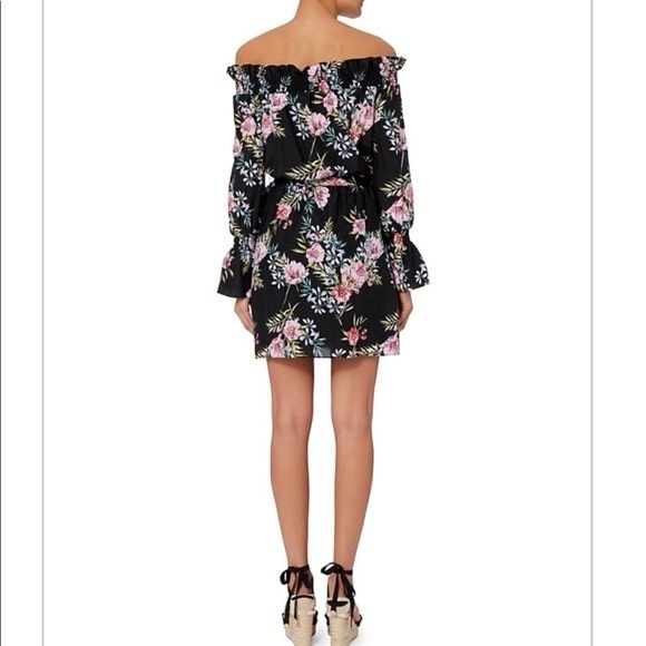 Intermix Black Floral Print Off the Shoulder Belted Mini Dress size Small - Picture 2 of 10